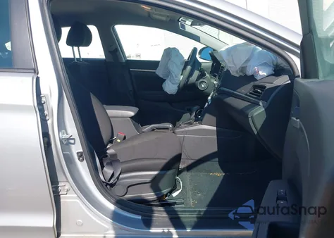 2020 Hyundai Elantra Sel z USA, uszkodzony, nr VIN KMHD84LF8LU026310